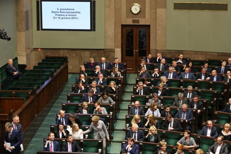 Sejm: CEPiK przesunięty